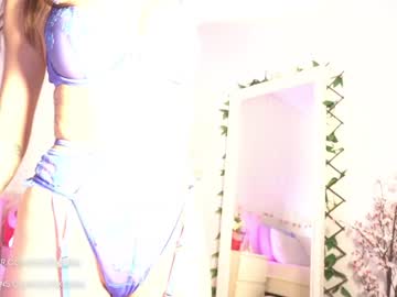 webcam girl ezra live cam image #4979111