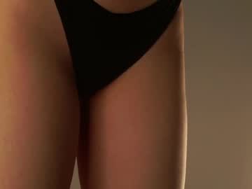 webcam girl a_whole_eternity live cam image #11945999