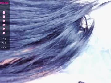 webcam girl lina_bitch live cam image #2876519