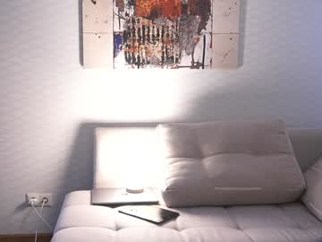webcam girl bitter_moon live cam image #12638503