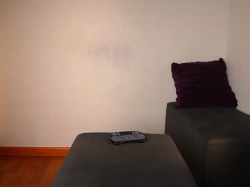 webcam girl vaniaa_ live cam image #10072762