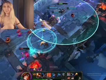 webcam girl yolandabertha live cam image #6378960