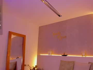 webcam girl anahi_ryan live cam image #12217787
