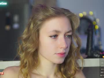 webcam girl _taylor_swift live cam image #4581560