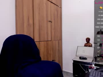webcam man connor_wesley1 live cam image #1162000