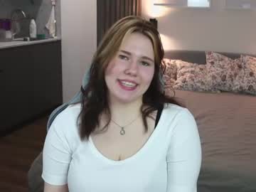 webcam girl girl_u_never_met live cam image #2146877