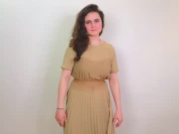 webcam girl julianaheaps live cam image #9101364