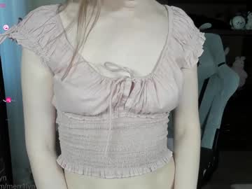 webcam girl merrilyn live cam image #12503400
