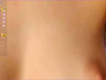 webcam girl lilla_cutie live cam image #8707208