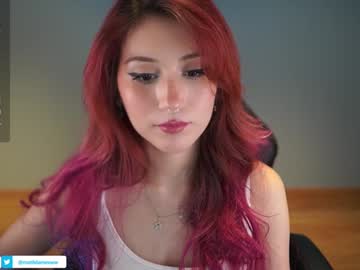 webcam girl greeny_mat live cam image #9975129