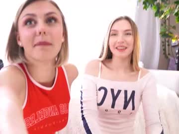 webcam girl darlinechapel live cam image #12284722