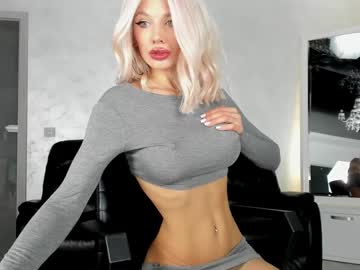 webcam girl ingridblondy94 live cam image #12777717