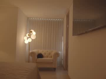 webcam girl emma_lu1 live cam image #11954623