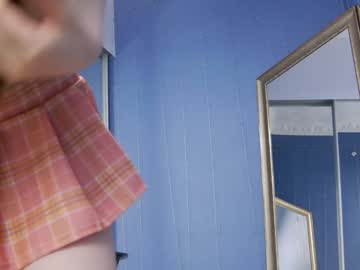 webcam girl kriskras__ live cam image #11719656