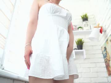 webcam girl sweety_rinushka_ live cam image #9921442