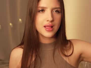 webcam girl kittypurr__ live cam image #12303455