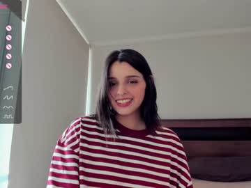 webcam girl yourfreakygirl live cam image #9085907