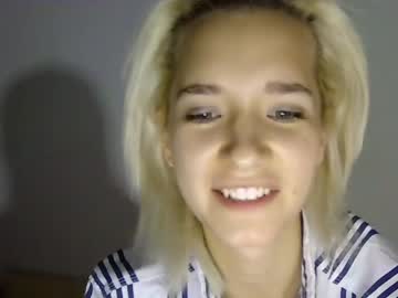 webcam girl daenerexxx live cam image #52278