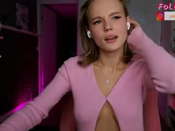 webcam girl stefanie_collins live cam image #7573967