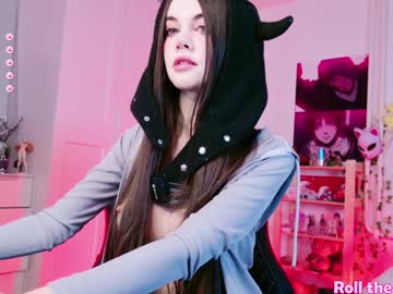 webcam girl lastdawn live cam image #10902958