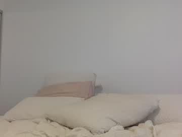 webcam girl alaiaxox live cam image #8286981