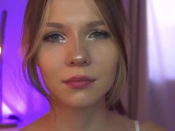 webcam girl kateuwugirl live cam image #6947066