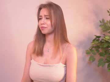 webcam girl _sleepyjenny_ live cam image #11832718