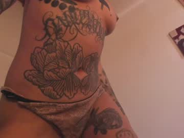 webcam girl alone_together_ live cam image #2482598