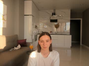 webcam girl lindabecka live cam image #7160199