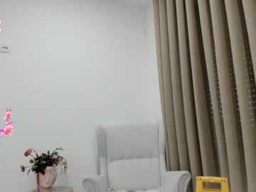 webcam girl angel_danm_milf live cam image #10110319