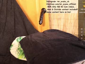 webcam man mr_evans_official live cam image #7285011