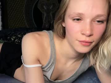 webcam girl sweetgracee live cam image #11782176