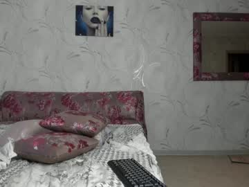 webcam girl bonny_bigboobs live cam image #742337