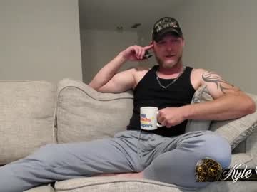 webcam man kylechat live cam image #3733356