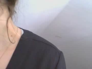webcam girl rosegold18 live cam image #8321078