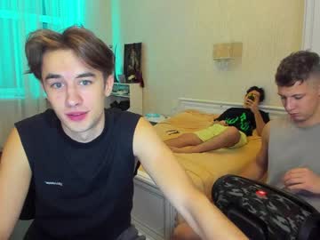 webcam man purple_gang live cam image #493143