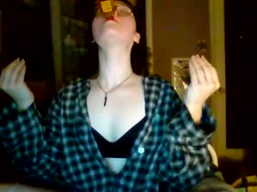 webcam girl soursou live cam image #6994341