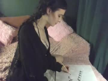webcam girl bmwm5f90 live cam image #12020254