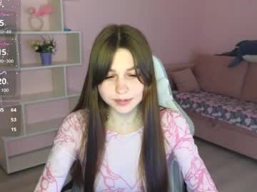 webcam girl kristy_wow live cam image #12202507
