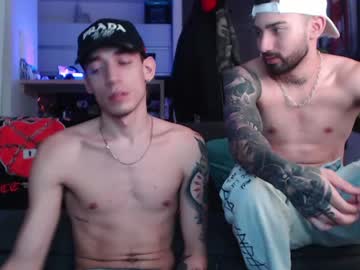 webcam man fratguysonline live cam image #3357095