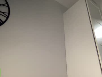 webcam girl angel_from_sky live cam image #8725125