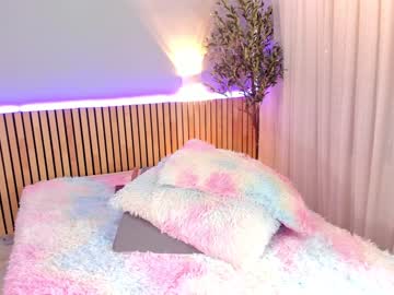 webcam girl little_effy18 live cam image #8953872