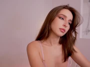 webcam girl silent_chill live cam image #11858277