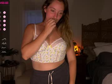 webcam girl sophie_fennec live cam image #6781150