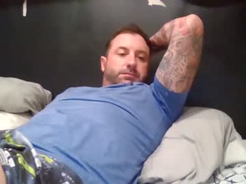 webcam man crideit live cam image #4900781