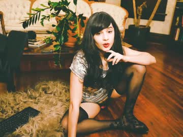 webcam girl ingennui live cam image #4618050