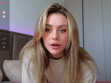 webcam girl sky_magic live cam image #9036020