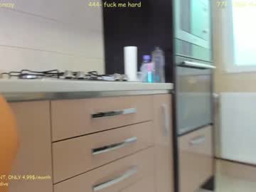 webcam girl sophydiva live cam image #3597756
