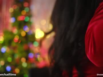 webcam girl katdreams live cam image #11370748