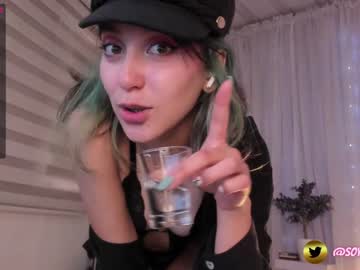webcam girl maxinegh_ live cam image #2444625